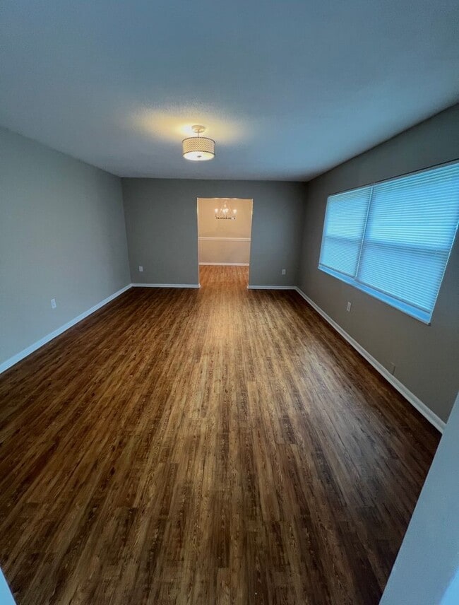 Foto del edificio - Charming 3 bedroom home in South Lakeland!