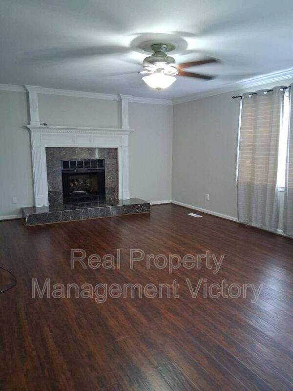Foto del edificio - 3567 Queenstown Rd