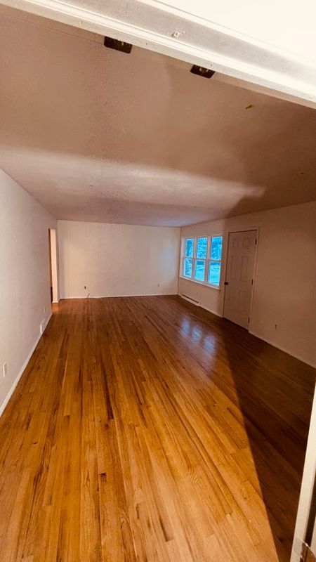 Foto del edificio - 42 Young Ave