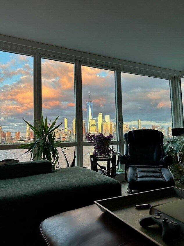 Foto del edificio - 2 2nd St
