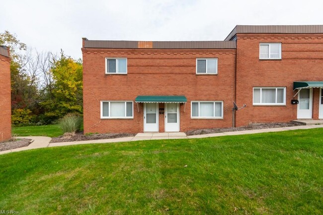 Foto del edificio - 211 Dalepark Dr