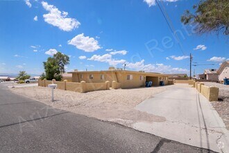 Building Photo - 3431 Truckee Dr