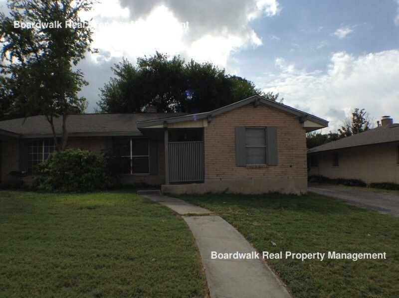 Primary Photo - 3728 Colony Dr