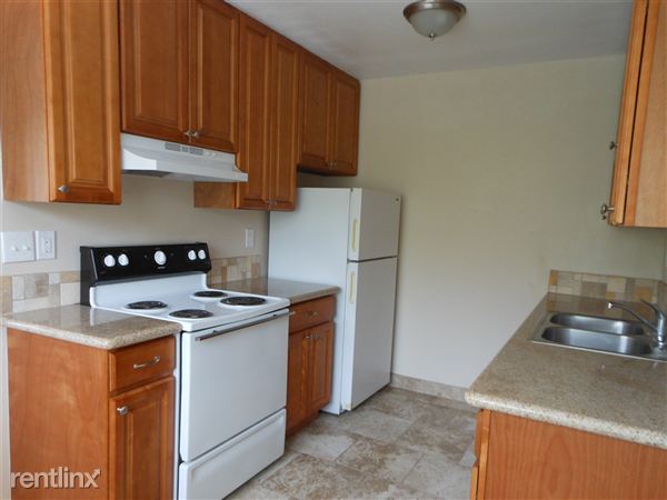 Building Photo - 311 Ellwood Beach Dr