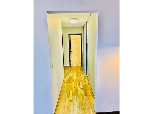 Building Photo - 932 Westbrooke Way