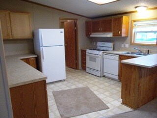 Building Photo - 58273 Meadow Creek Blvd