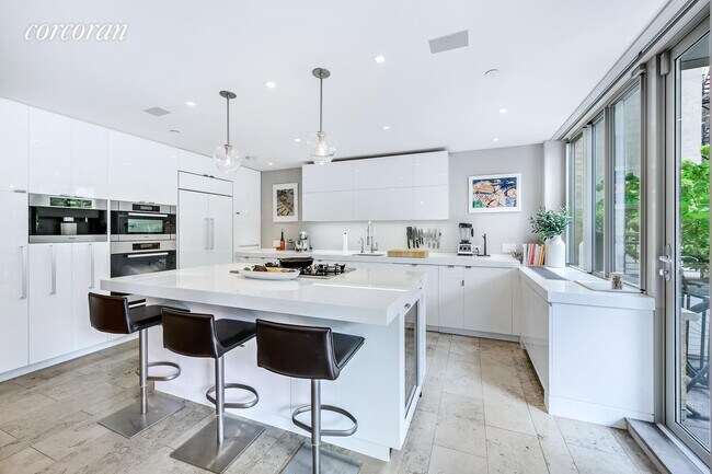 Foto del edificio - 525E E 11th St