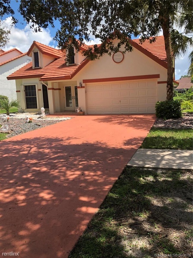 Building Photo - 3 br, 2 bath House - 6430 NW 58th Way