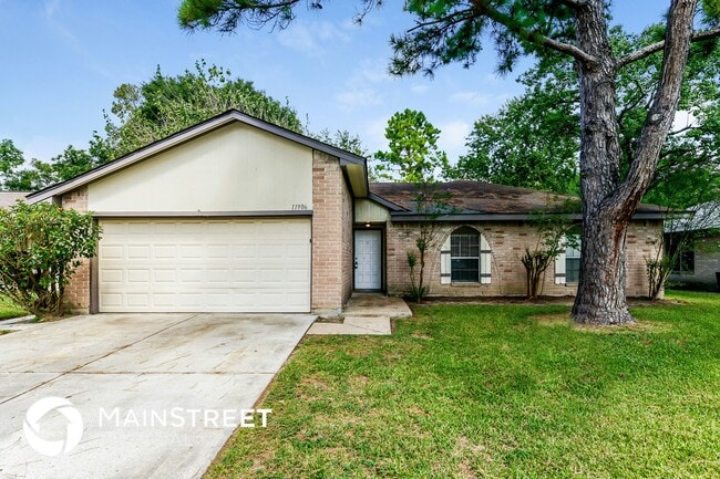 Building Photo - 11906 Woolford Dr