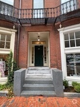 Building Photo - 109 Charles St