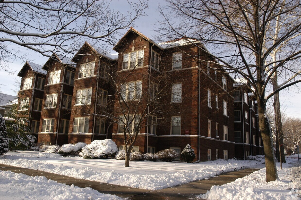 Primary Photo - 201-207 S Lombard Ave
