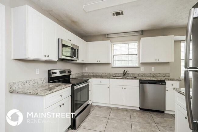 Foto del edificio - 170 Southmoor Cir