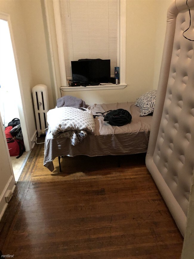 Foto del edificio - Studio, 1 bath  - 830 Pine St Unit 2.5