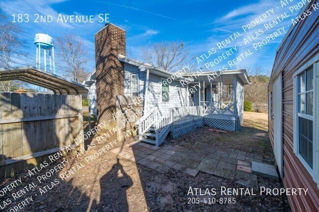 Building Photo - 183 2nd Avenue SE Graysville, AL 35005