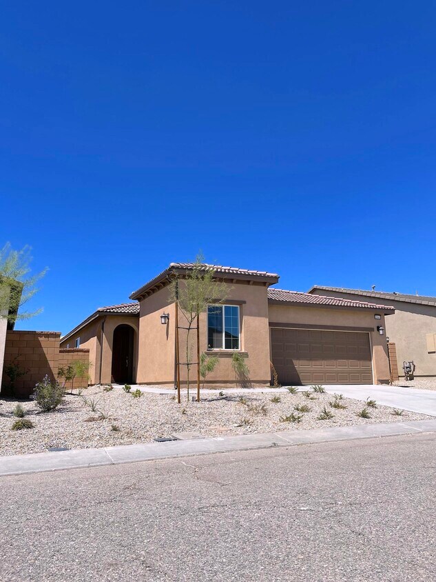 11843 E Crescent St, Desert Hot Springs, CA 92240 House Rental in