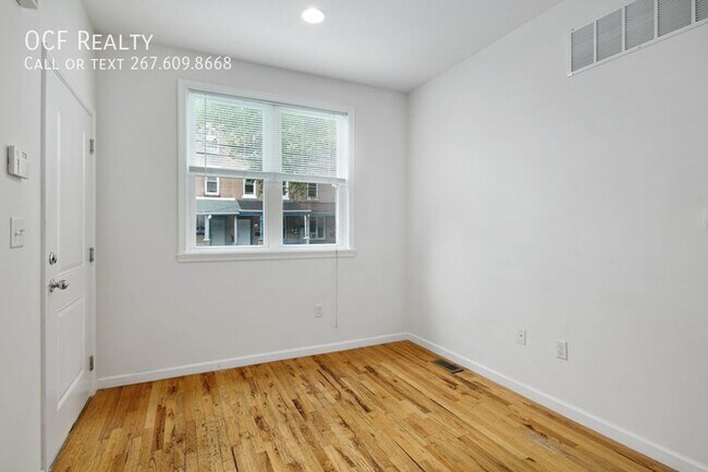 Foto del edificio - 3 Bed University City Apartment