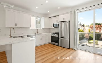 Building Photo - 836 S Shenandoah St