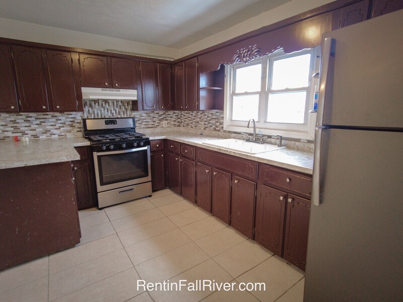 501 Durfee St Unit 2, Fall River, MA 02720 Condo for Rent in Fall