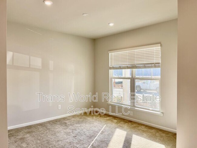 Foto del edificio - 5899 Wheeler Ridge Rd