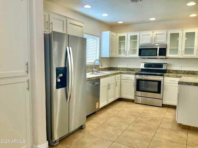 Foto del edificio - 15252 N 100th St