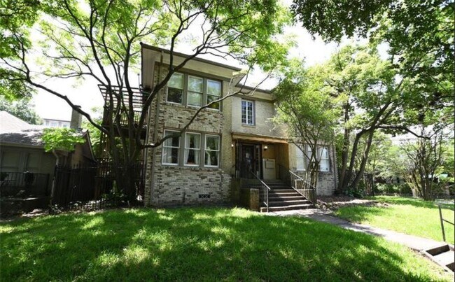 Foto del edificio - 1661 Marshall St