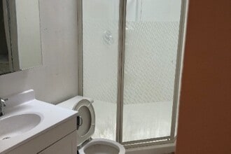 Building Photo - 4286 Rue Parthenais