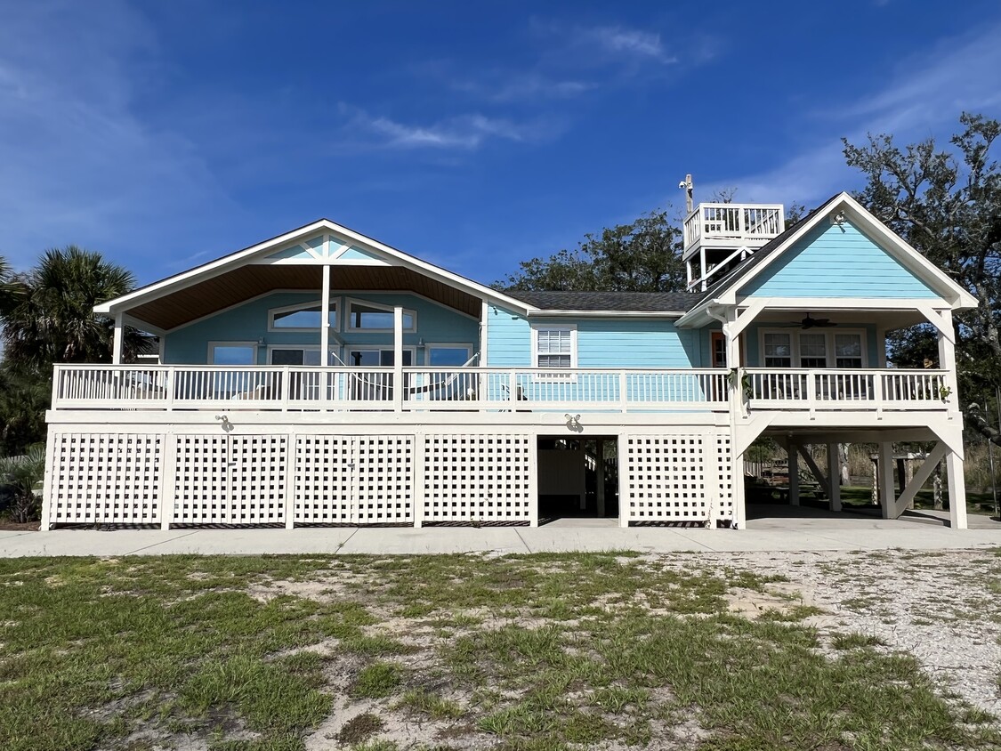 Primary Photo - 535 E Seaview Rd