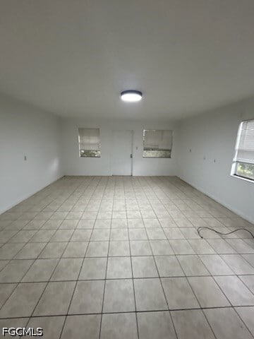Building Photo - 310 E Obispo Ave
