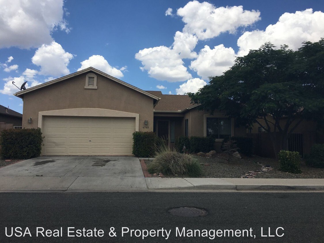 Primary Photo - 4 br, 2 bath House - 4740 N Edgemont Rd