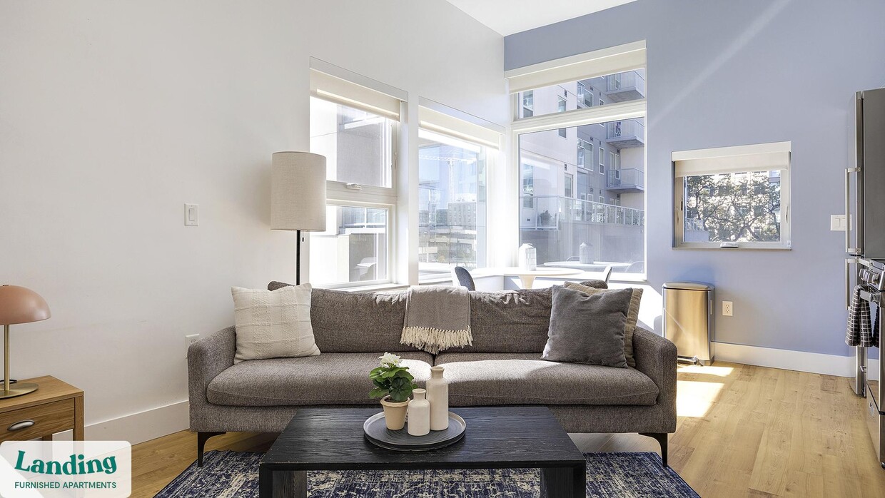 Primary Photo - 135 Adams St