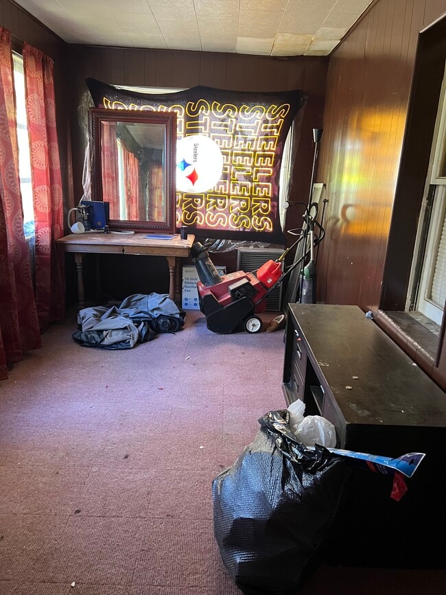 Building Photo - 20220 Biltmore St