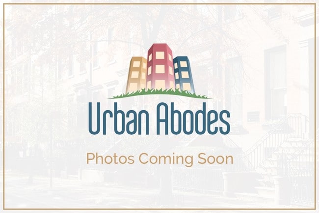 Building Photo - 1256 W Montrose Ave