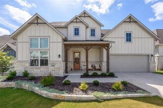 Building Photo - 360 Crescent Moon Ct