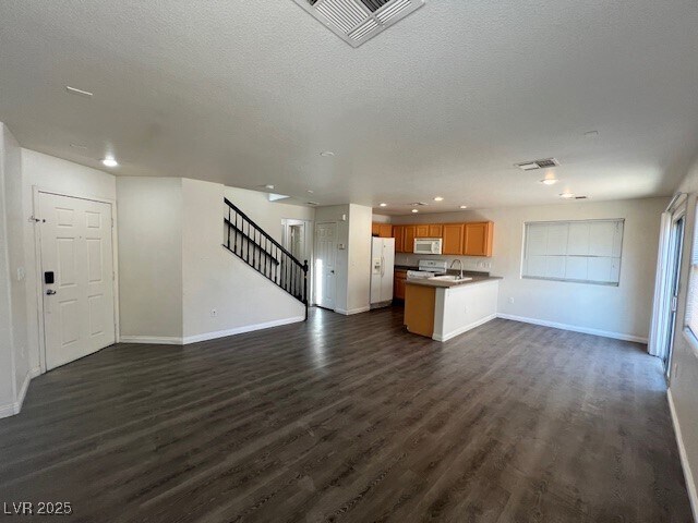 Foto del edificio - 8226 Royal Lilly Ct