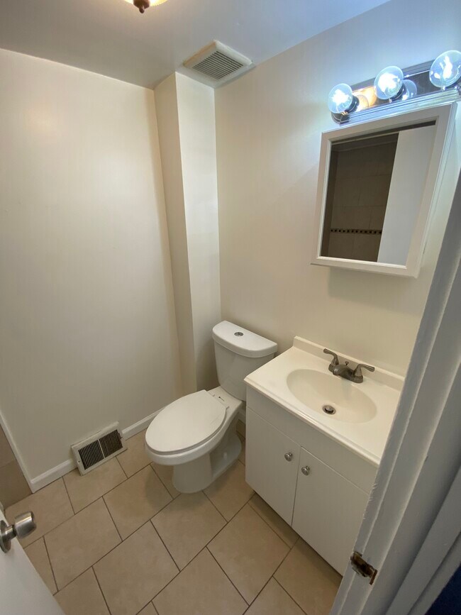 Foto del edificio - 637 Willow Way