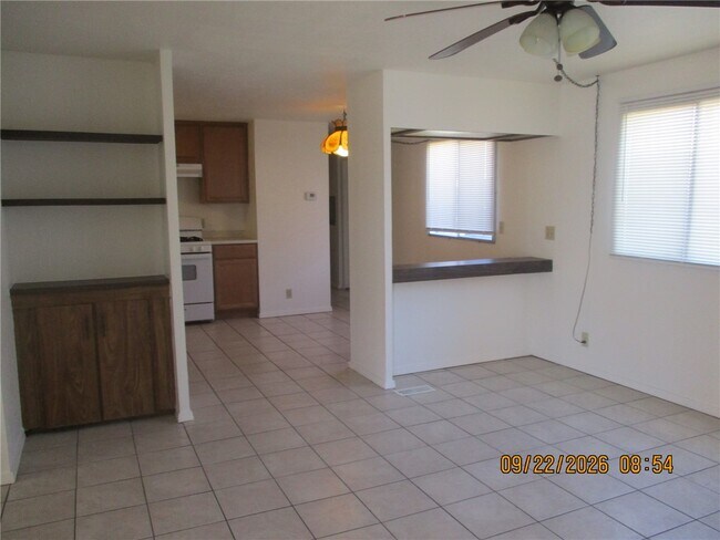 Foto del edificio - 1946 Sea Breeze Ln