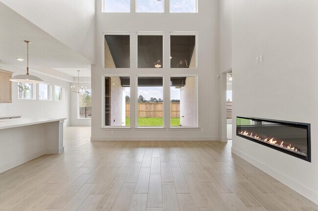 Building Photo - 407 Mathis Lk Ct