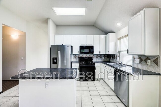 Foto del edificio - 11743 Berkway Trail