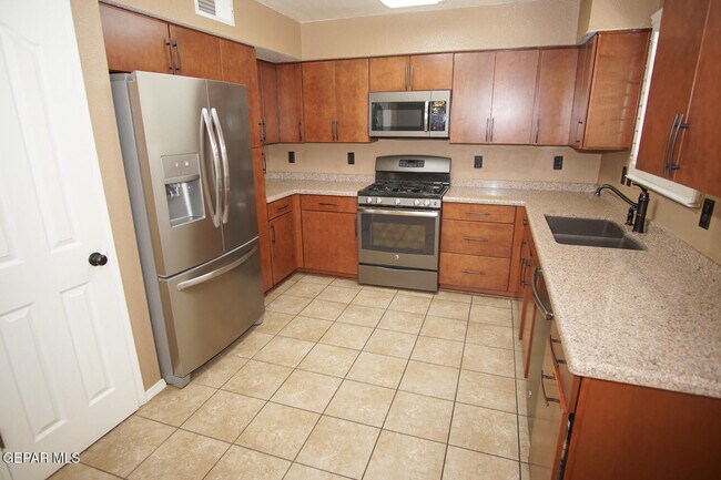 Foto del edificio - 3037 Tierra Agave Dr