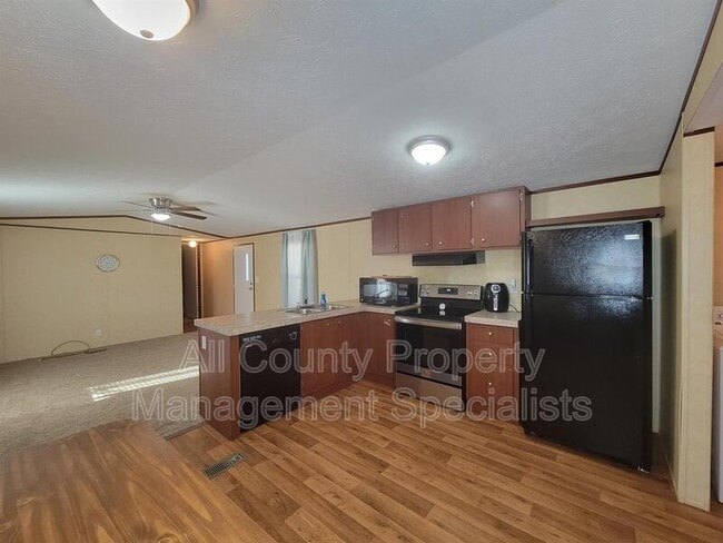 Building Photo - 1770 Salterstown Rd