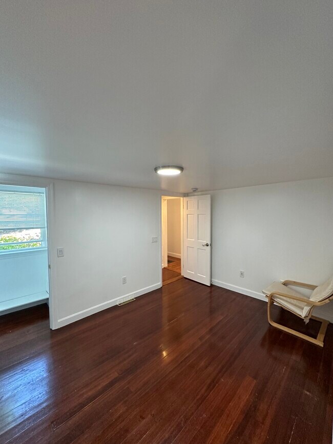 Foto del edificio - 80 Parker Hill Ave