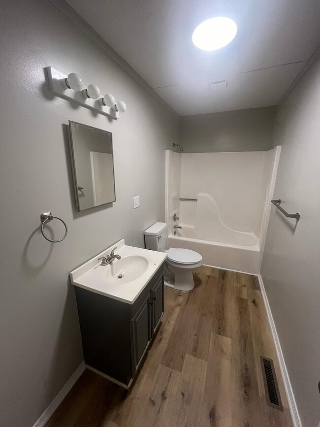 Foto del edificio - 230 NE 85th Rd