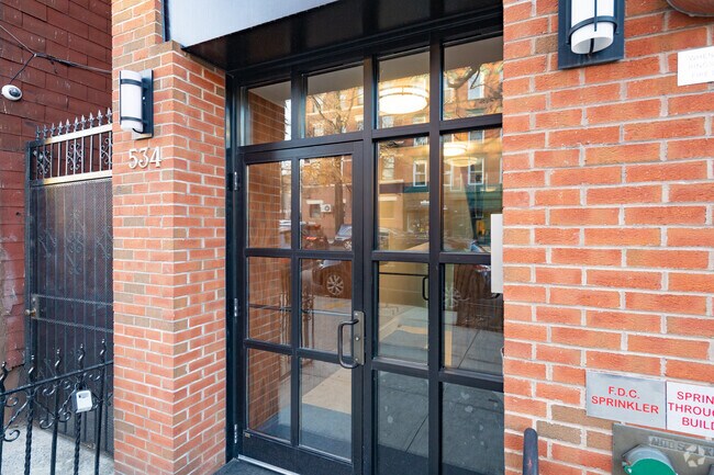 Foto del edificio - 534 6th Ave