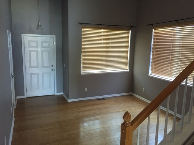 Building Photo - 4 bd 3 ba home in D20 Northgate Area