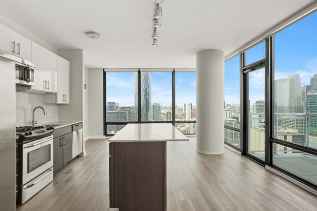 Photo - 760 W Adams St Apartment