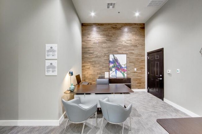 Building Photo - 2 bedroom in Dallas TX 75204