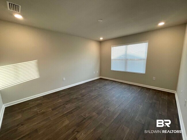 Building Photo - 20651 Mercury Dr