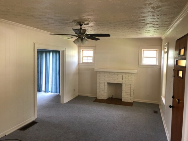 Foto del edificio - 1505 Rugby Rd