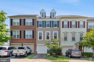 Building Photo - 9147 Ribbon Falls Loop