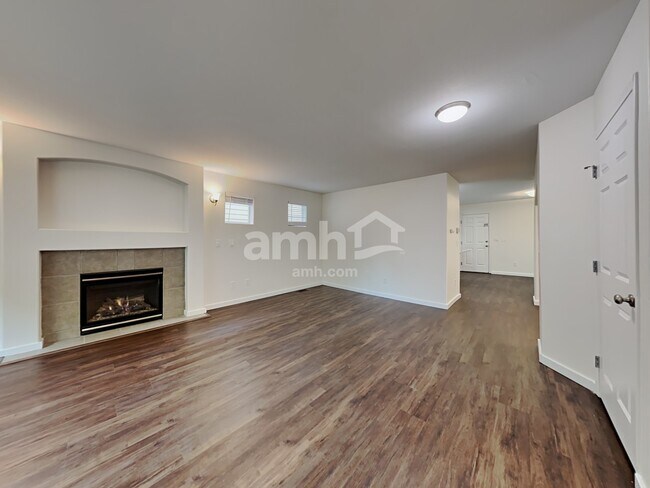 Foto del edificio - 18312 97th Ave E